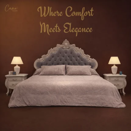 غرفة نوم كلاسيكية فاخرة سرير كابتونيه مخمل رمادي مع تسريحة ووحدة أدراج مرسومة يدوياً.