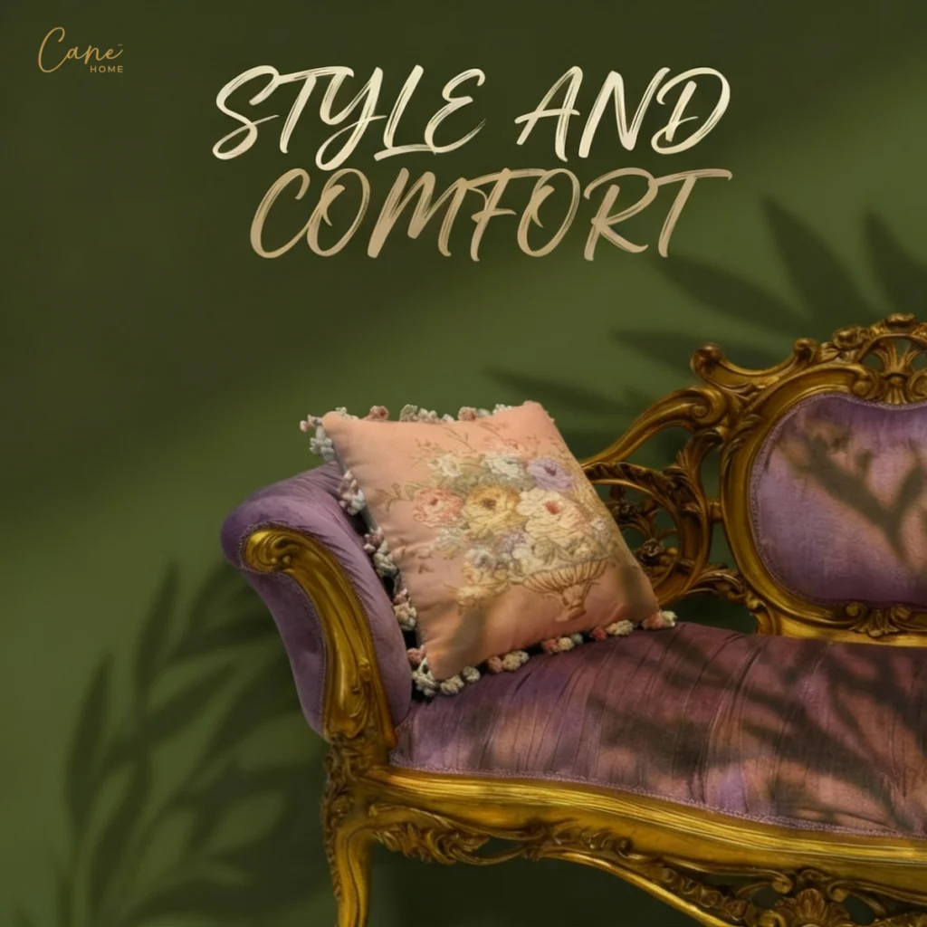 كنبة كلاسيكية مخمل موڤ خشب زان طبيعي محفور يدوياً مع وسائد مطرزة