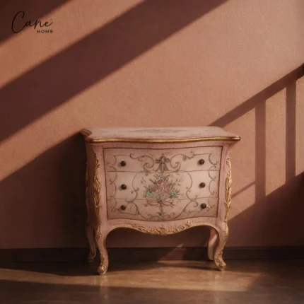 وحدة أدراج خشبية طراز فرنسي كلاسيكي بحفر يدوي ورسوم ريفية - أثاث كلاسيك سعودي