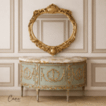 مدخل قصر فيرساي كلاسيكي، كونسول نصف دائري بسطح رخام طبيعي ومرآة ذهبية ضخمة