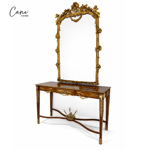 مدخل فرنسي خشب زان - خلفية بيضاء